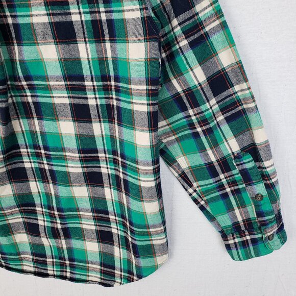 Signature 8 Plaid Flannel Shirt Button-Up size M/L Relaxed Cotton Soft - Picture 10 of 11